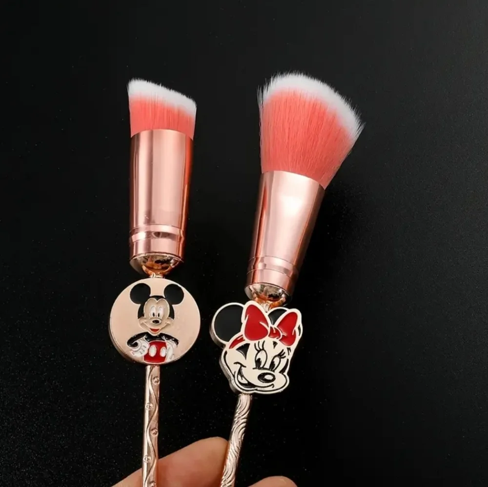 Disney Mickey and Friends Makeup Brush Set